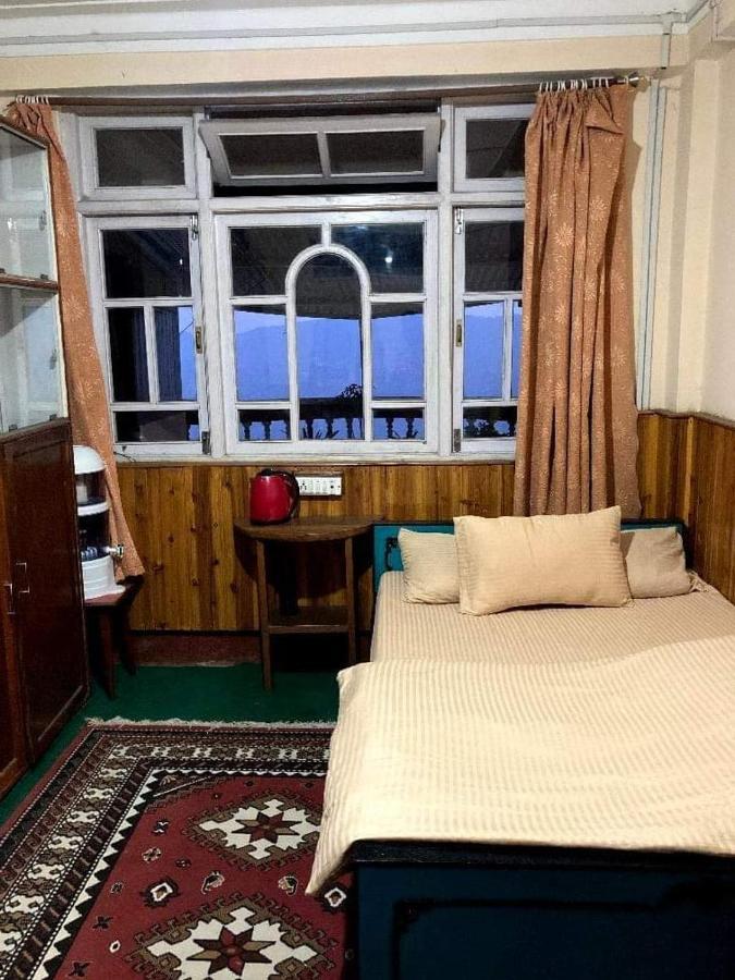 Raibas Homestay Дарджилинг Екстериор снимка